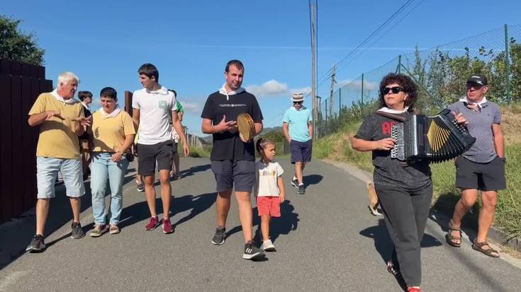 Jauregi bailara festaz jantzi da!