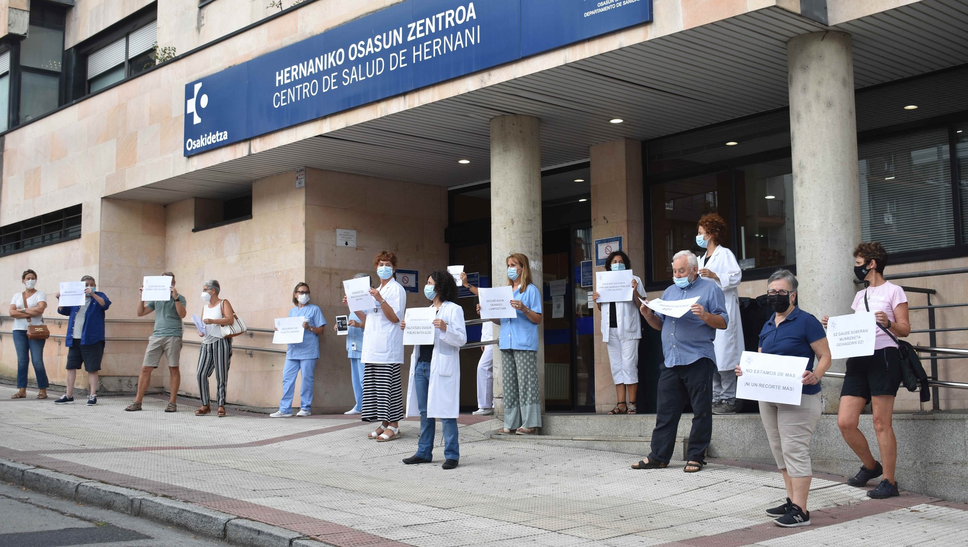 «Kalitatezko osasun publikoaren alde», protesta atzo anbulatorioan