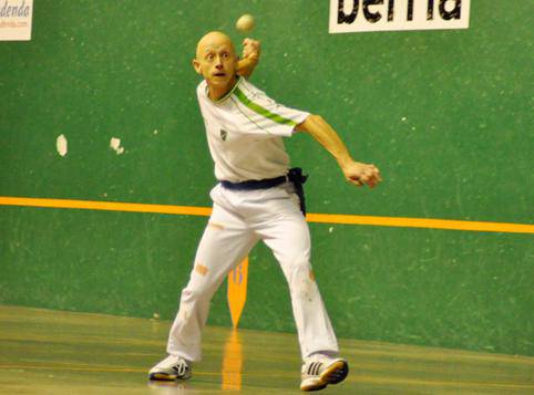 Oiaga eta Esnaola final erdietara, eta mailaz igo dira