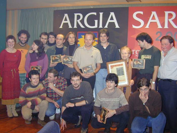 Argia sariak, 2002garren urte inguruan