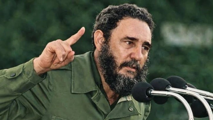 Fidel Castrori buruzko liburu aurkezpena eta filma, gaur