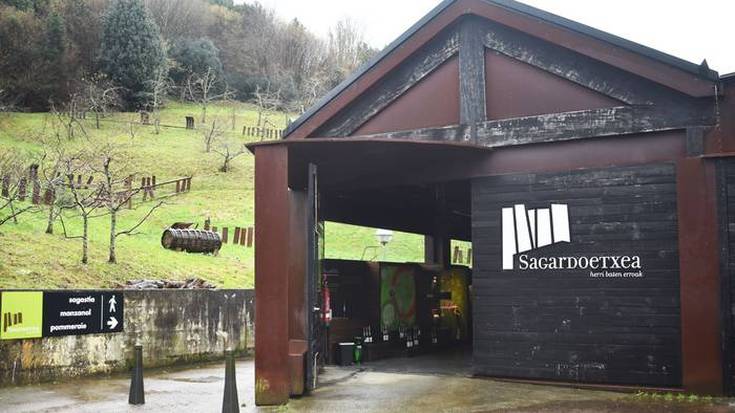 Otordua eta dastaketa Aste Santuan zehar, Sagardoetxean
