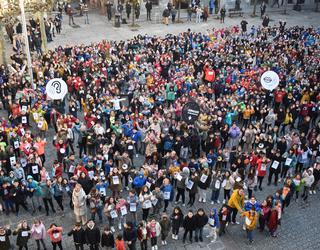 Euskeraren Nazioarteko Egunaren bueltan adierazpen instituzionala plazaratu dute Hernaniko eta Astigarragako udalek