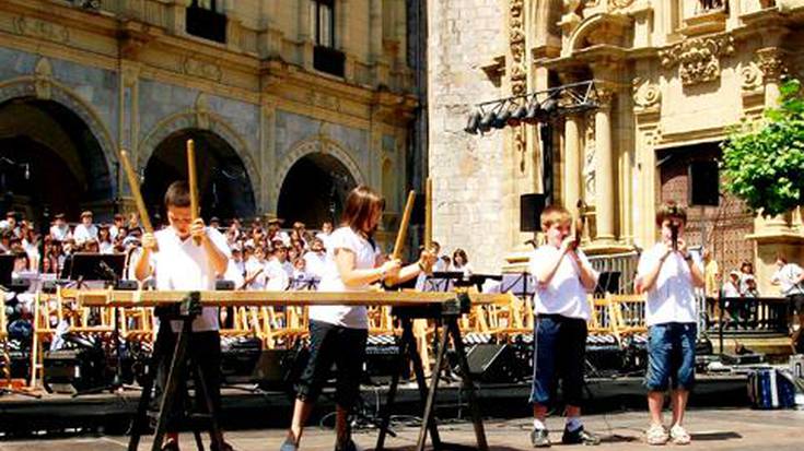 Hernaniko lau ume Madrilgo`The Chavales´ jaialdian izango dira 