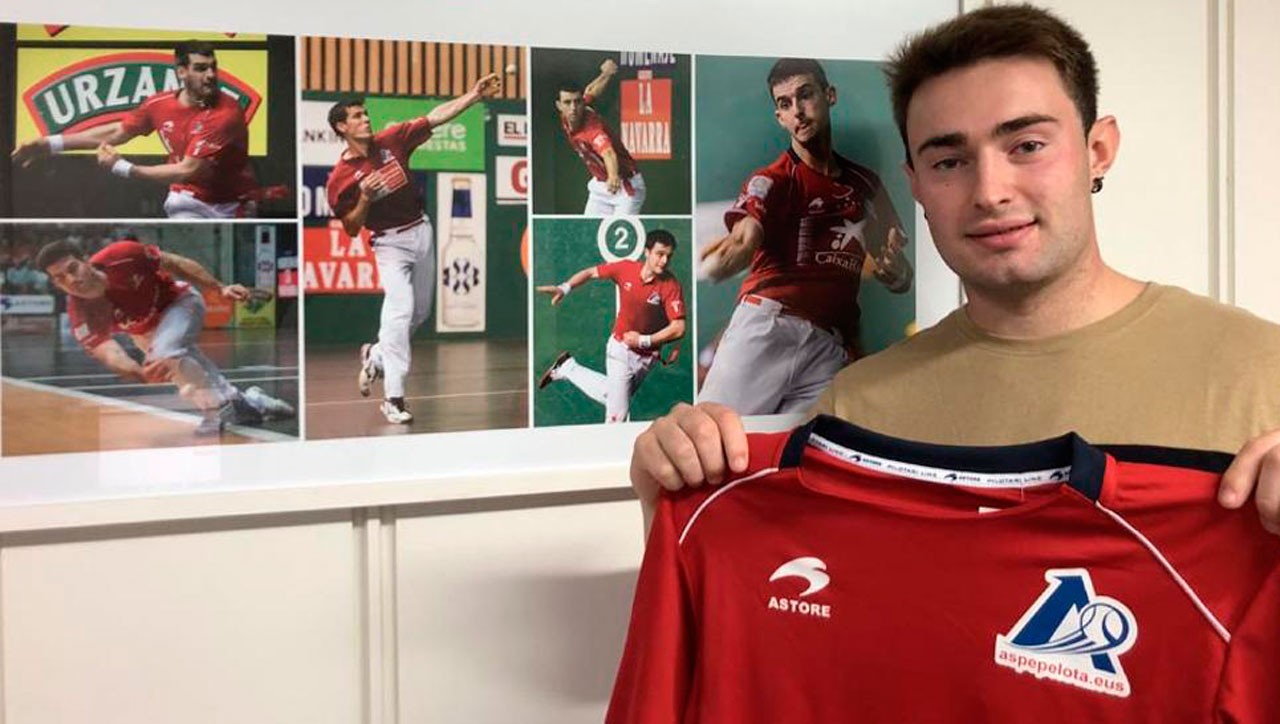 Iker Salaberriak debuta, gaur