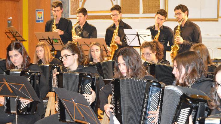 Santo Tomasetik Errege egunera,  etenik gabeko festa