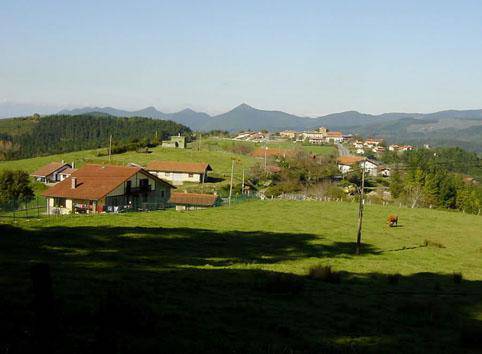 Oiz mendiko magaletan, 
Jaun Zuria ibili zen parajeak gozatzen