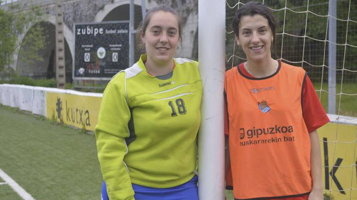 «Nesken futbola gerturatzen ari da mutilen futbolera, maila eta estruktura aldetik»