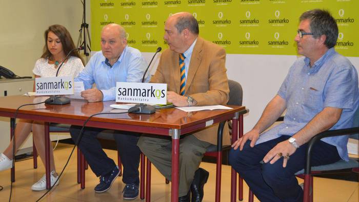 «Edukiontzien sistema pixkanaka ezarriko da, eta urtarrilerako erabat jarrita egongo da»