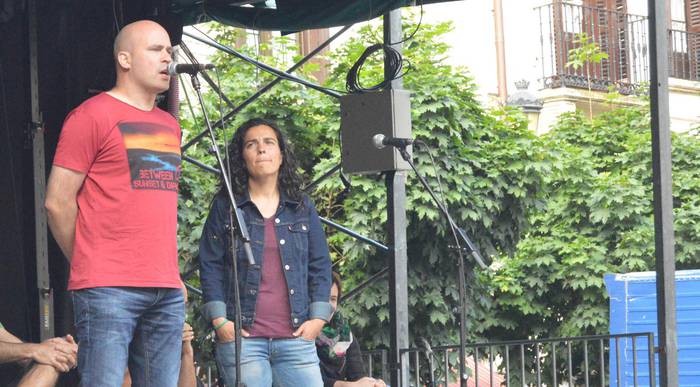 «Eta orain ikusi, osasuna politika bihurtua»