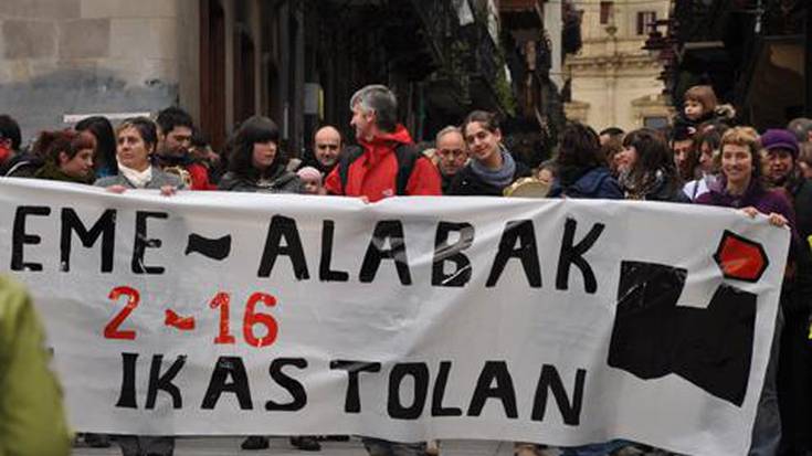 Kontzentrazioa Urbieta kalean gaur
