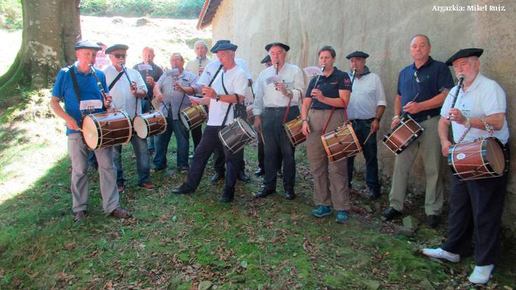 Txistularien doinura festa, San Roke egunean