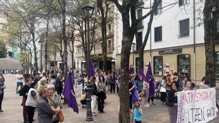 Erailketa matxista salatu eta autodefentsara dei egin zuten