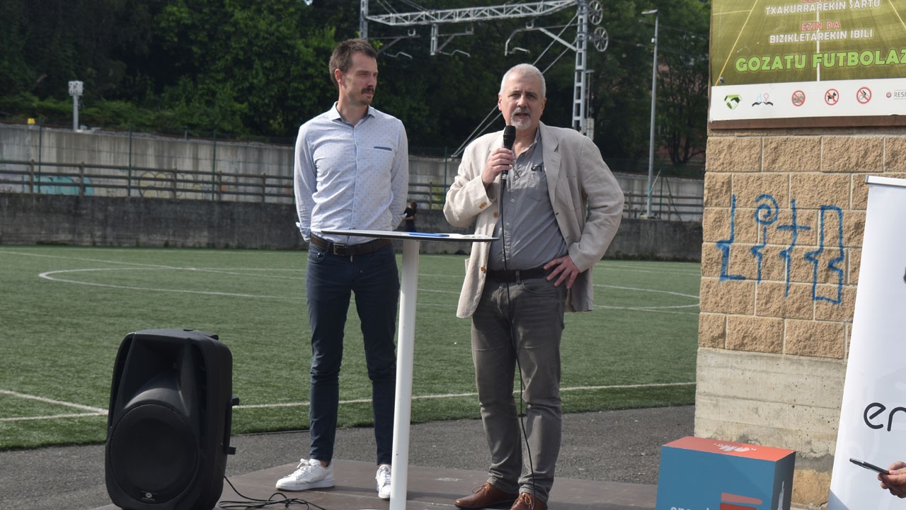 Inauguratu zuten Zubipeko autokontsumo partekaturako instalazioa