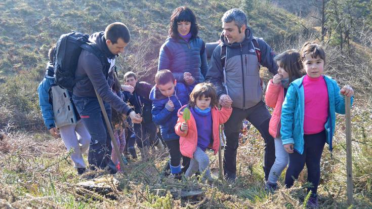 400 pago berri, familia giro politean