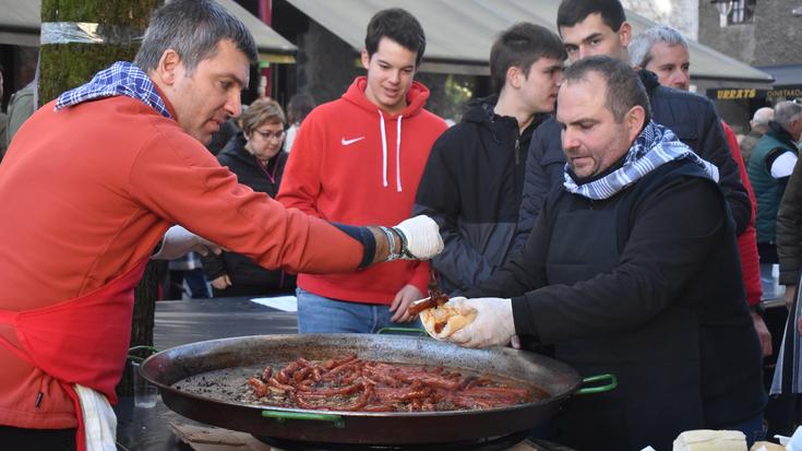 Santo Tomasetako postuak jarriko dira etzi  Plaza Berrin eta Txantxangorri parean