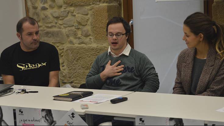 «Gure bizitza ere, besteek dutenaren modukoa da»