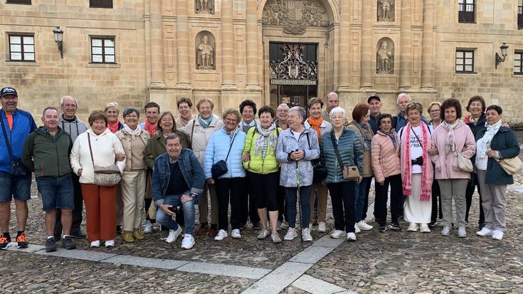 48an jaiotakoak, lau egunez Burgosen barrena ibili dira