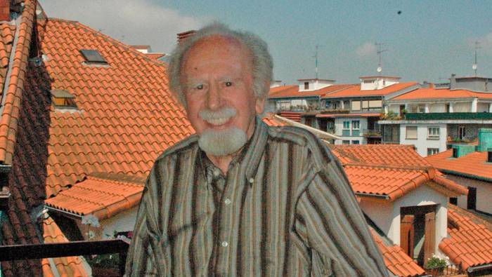 Manuel Yaben  akordeoijole  ospetsua hil da
