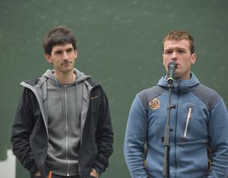 Zerk lotzen ditu kebaba, sagardoa, San Isidro eta Euskaraldia? Bertsolaritzak!