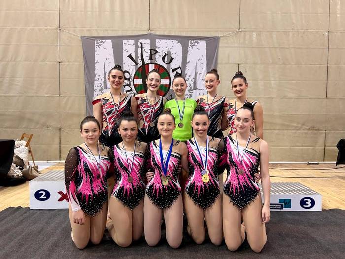 Hamabost domina eskuratu zituzten Hernaniko gimnastek Eibarren jokatutako Gipuzkoako Txapelketan