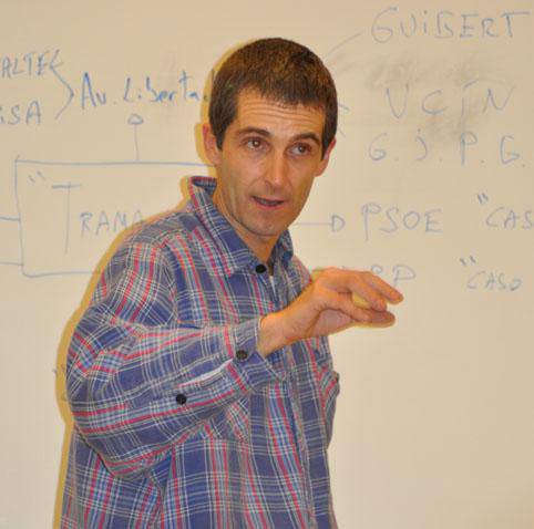 ‘Jóvenes Burukides Bizkainos’, eskuragarri
