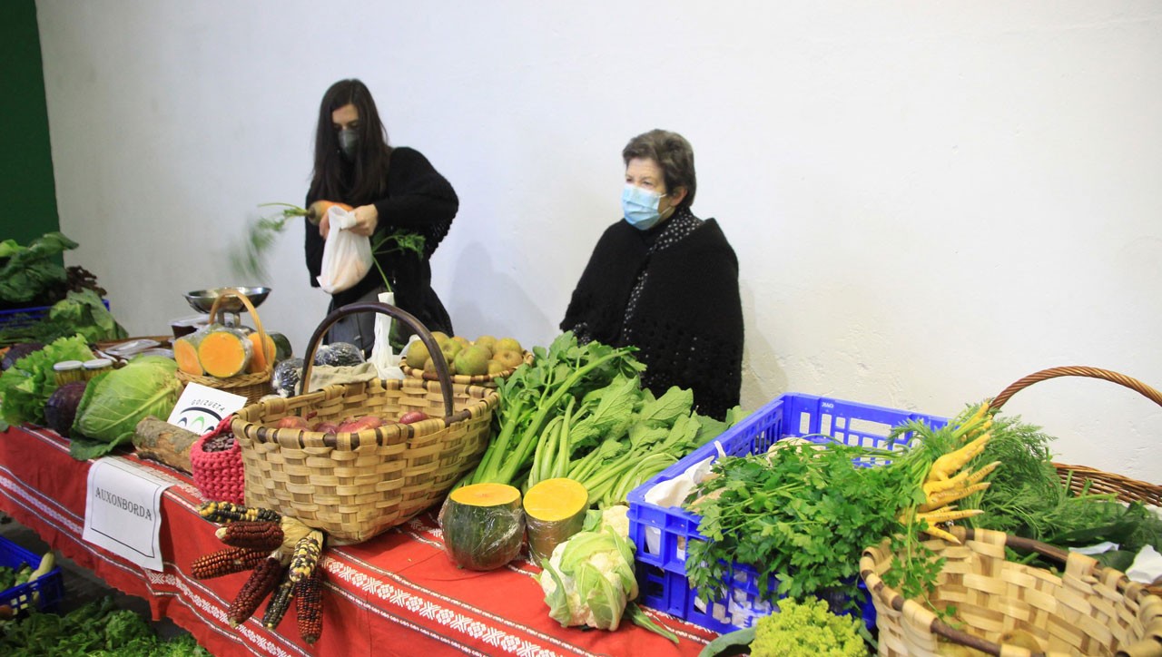 Sekulako giroa egonen da gaur feriarekin, eskolako frontoian