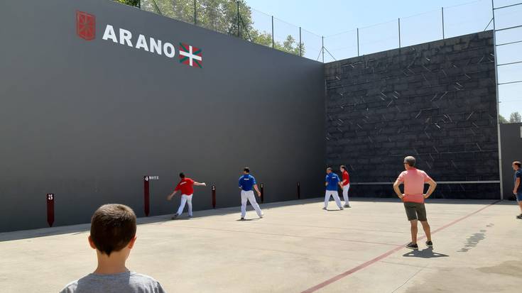 Plazaz Plazako finalerdi bat etzi, Aranoko plazan