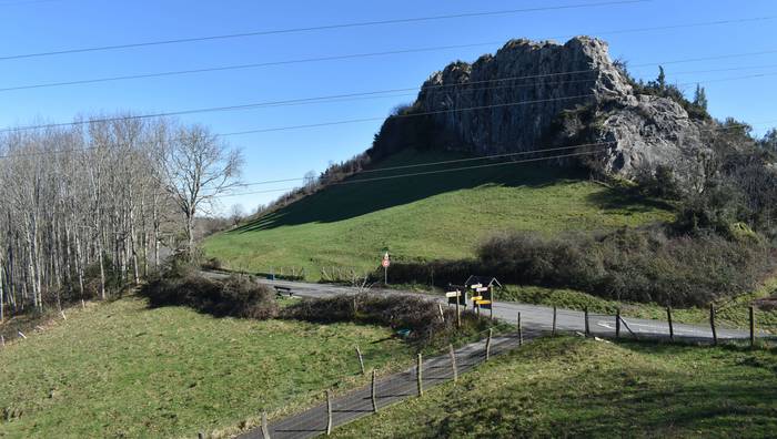 Bitxikeria, misterio eta pasarte ugari, Jauregi bailarako paraje ederretan barrena