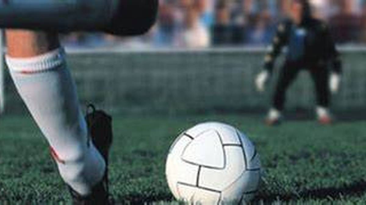 Osasunako futbol eskolako hitzaldia, bihar Goizuetan
