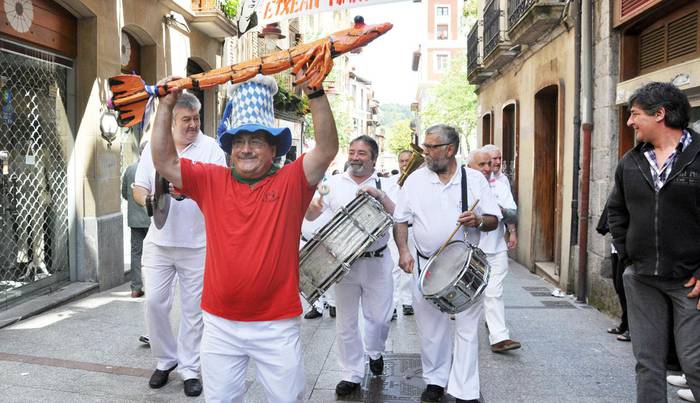 Musikaren erritmora, 24 orduz 