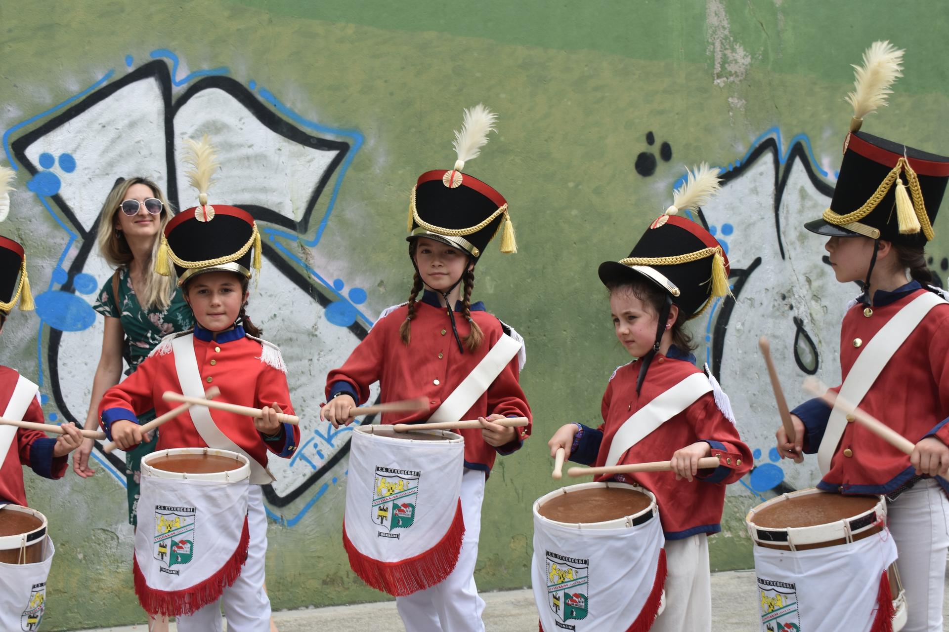 Sagardo dastaketa eta azken traka, festak bukatzeko