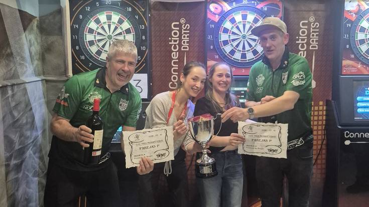 Atxurreko Galarraga eta Saez nagusi, Los 3 Mosqueteros dardo txapelketan