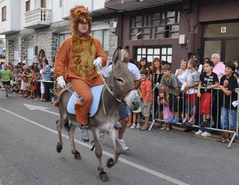 Haur jolas, Lorontzi Lehiaketa, sardin jatea, kontzertuak... gaur Portun, jaiak hasteko 