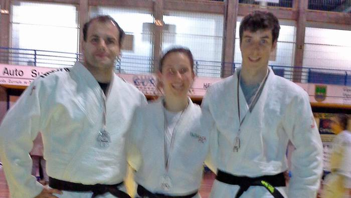 Hiru domina, judoka hernaniarrek