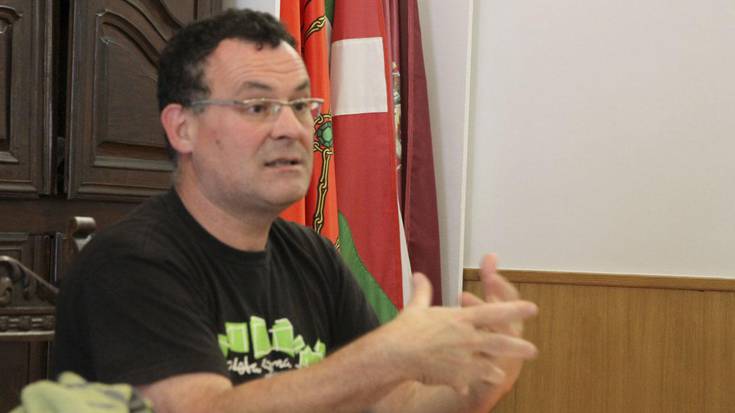 «Pentsatzen dugu kanpokoa hobea dela, baina herentzia ederra daukagu»
