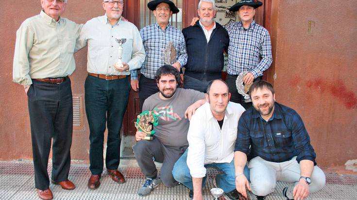 Urteurren bazkaria eta museko sarien banaketa, igandean