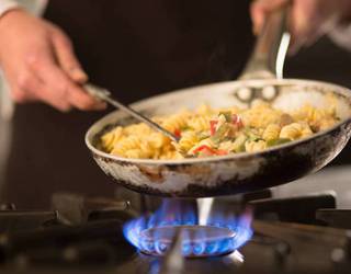Zilegi Eskolaren bi saio, ostegunean