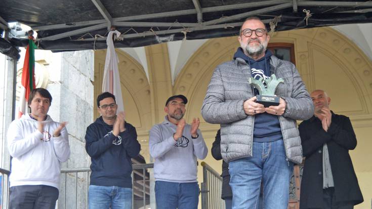 «Ohore bat izan da guretzat, lotura estua daukagulako Hernanirekin»