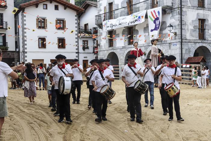 Festak jarraituko du gaur, Goizuetan, makina bat egitekorekin