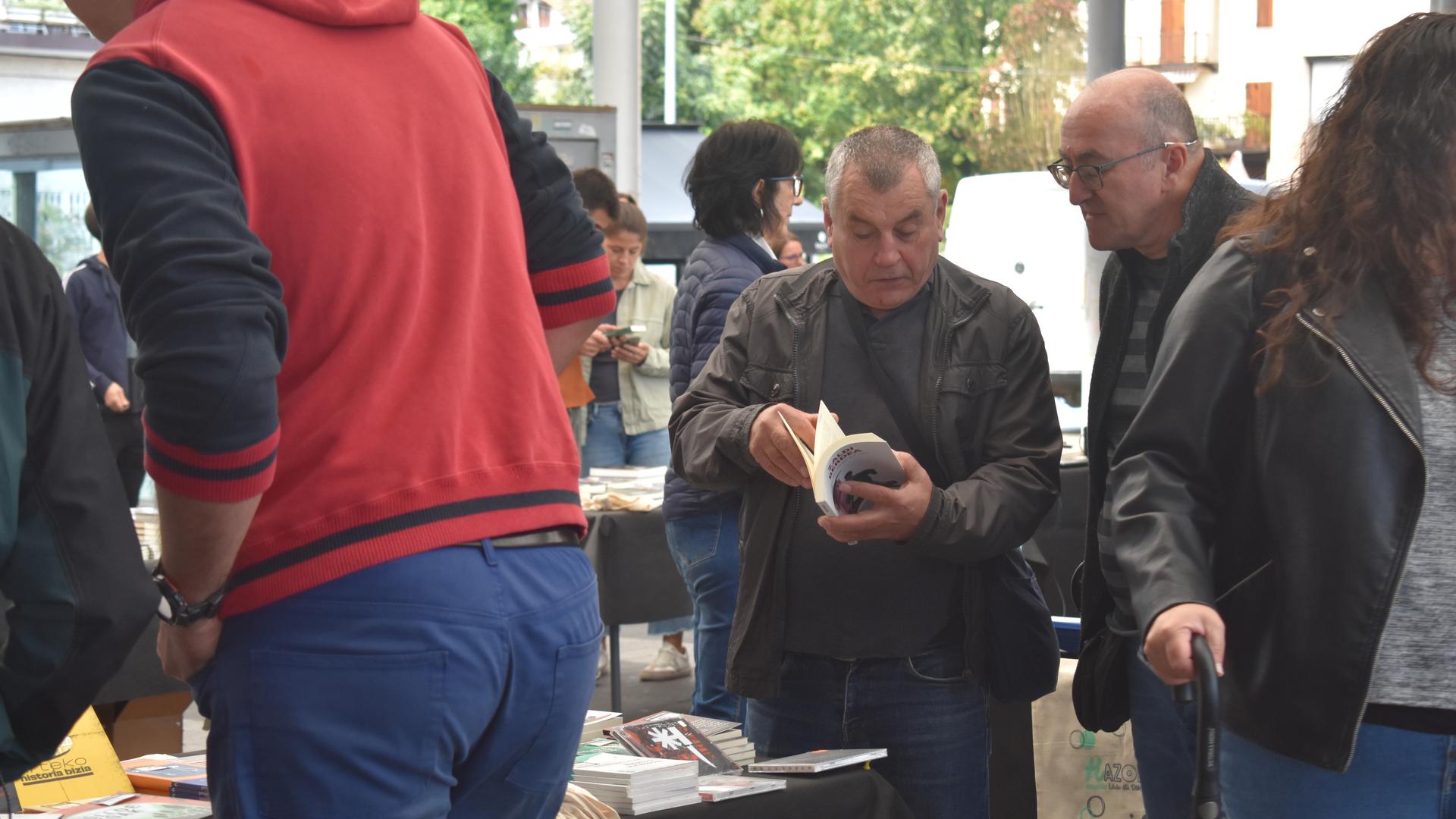 Kirola, literatura, musika, antzerkia eta abar luze bat, hilabete honetan zehar Hernanin