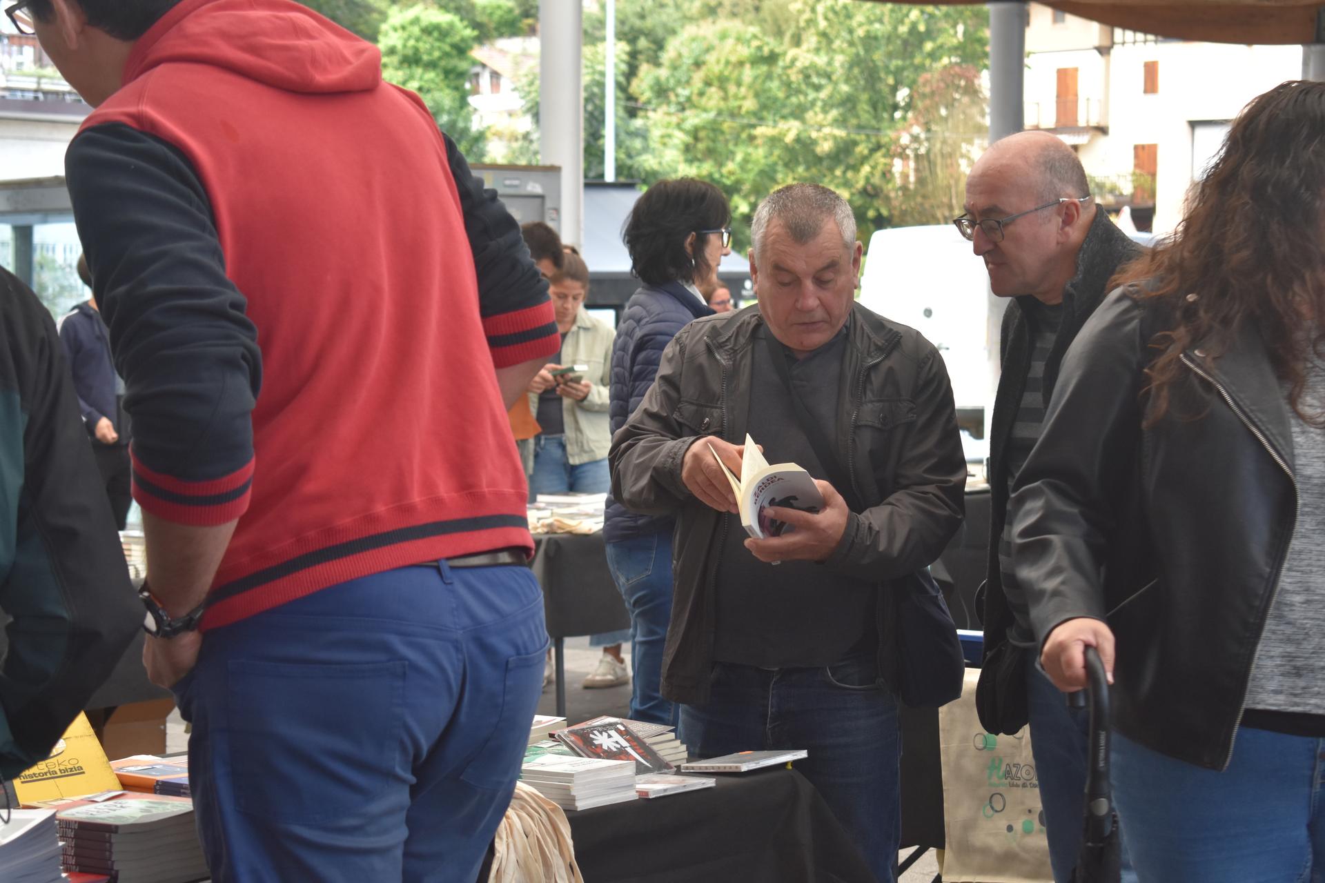 Kirola, literatura, musika, antzerkia eta abar luze bat, hilabete honetan zehar Hernanin