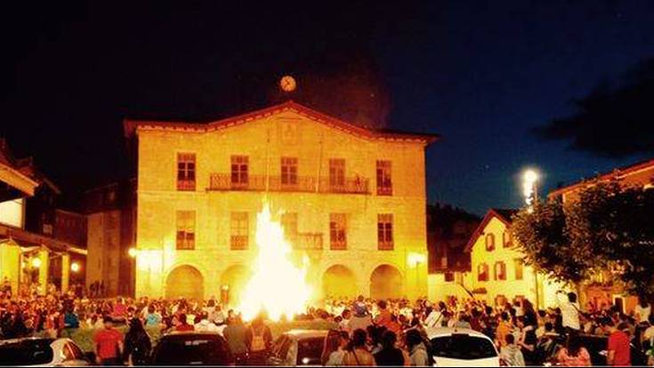 Astigarragako Foru Plaza argiztatuko du suak, San Joan bezperako gauean
