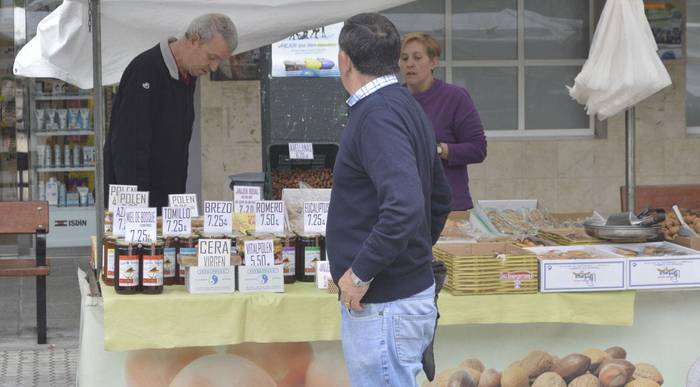 Postuak, ostiral honetan ere