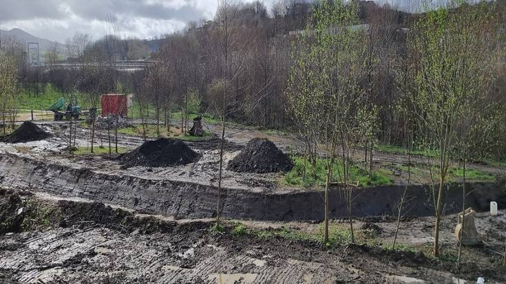 Martxan dira ibai parkea haunditzeko obrak, eta maiatzean bukatuko dituzte
