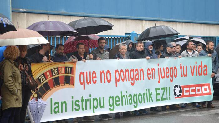 Lanuztea eta elkarretaratzea deitu dituzte etzi, Mungian