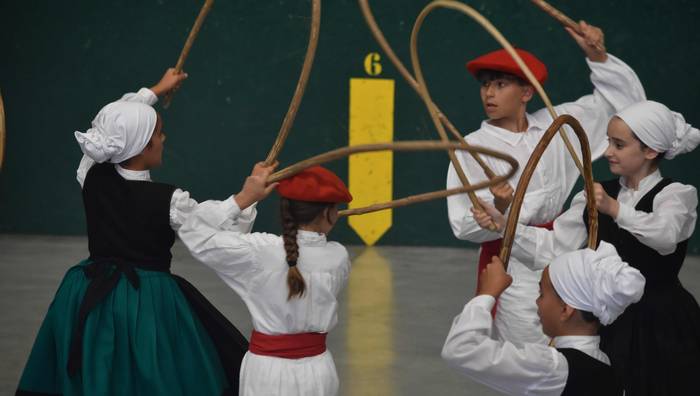 Santio eta Santa Ana egunak, beti bereziak jaietan