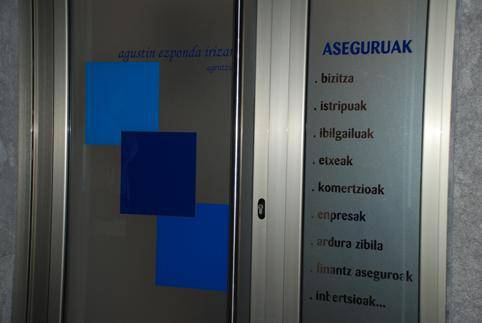 Errotuluak euskera hutsean jartzeagatik 
diru laguntza haundiagoak izango dira