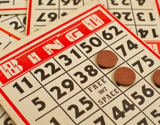 Korrikaren bingo-poteo musikatua, lau tabernatan