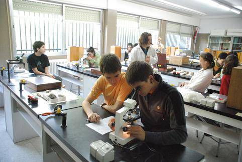 Hernani Institutuko Batxilergoan 
aurrematrikula maiatzaren 5etik 9ra